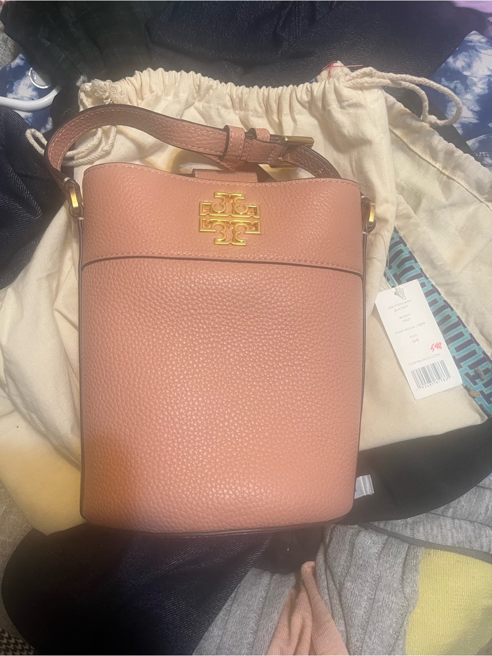 Tory Burch Dusty Pink Pebbled Leather Bucket Crossbody